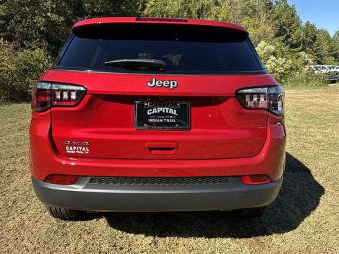 New 2026 Jeep Compass Latitude AWD/4WD image 12