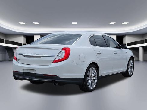 Used 2015 Lincoln MKS AWD image 5