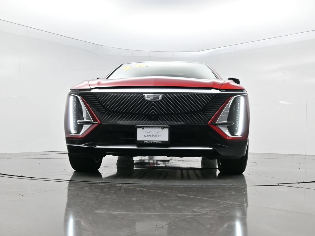 Used 2024 Cadillac Lyriq Luxury w/ LPO, Floor Liner Package AWD/4WD image 41
