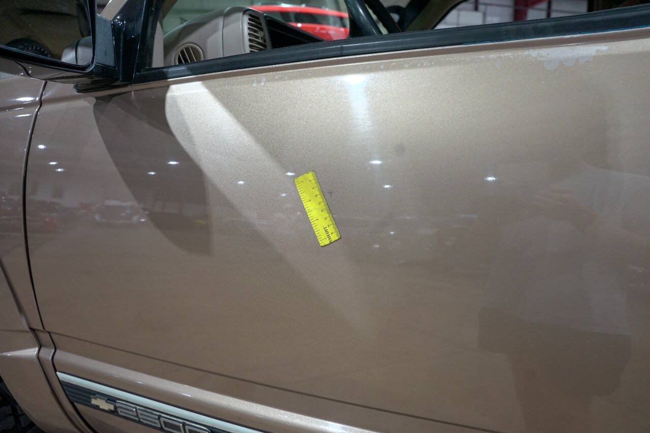 Used 1996 Chevrolet Silverado 2500 4x4 Extended Cab image 32