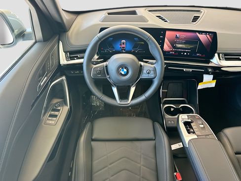 New 2026 BMW X1 xDrive28i w/ Technology Package AWD/4WD image 16