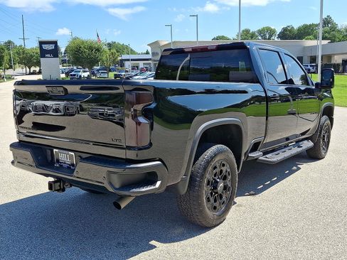 Used 2024 Chevrolet Silverado 2500 LTZ w/ LTZ Plus Package AWD/4WD image 25