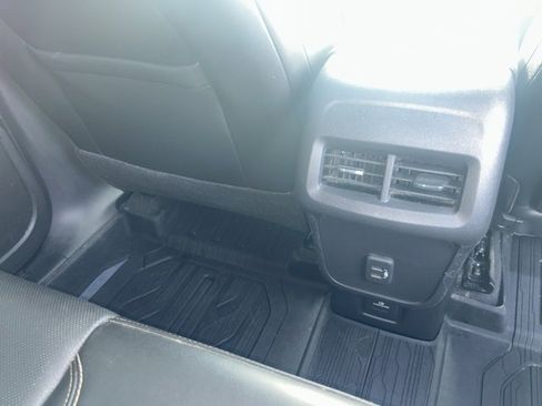 Used 2019 GMC Terrain SLT w/ Preferred Package image 33