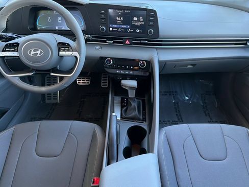 Certified 2026 Hyundai Elantra Sport FWD image 16