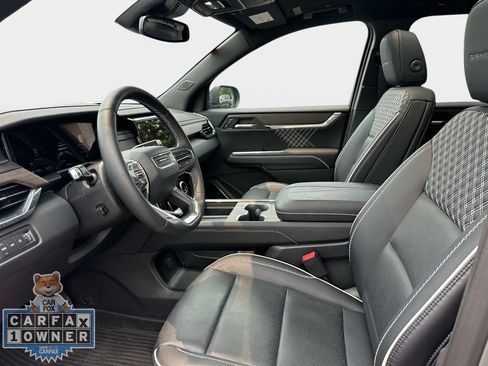 Used 2025 GMC Acadia Denali AWD/4WD image 19