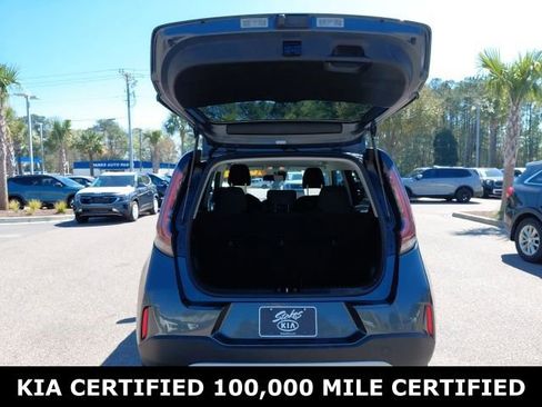 Certified 2025 Kia Soul LX image 25