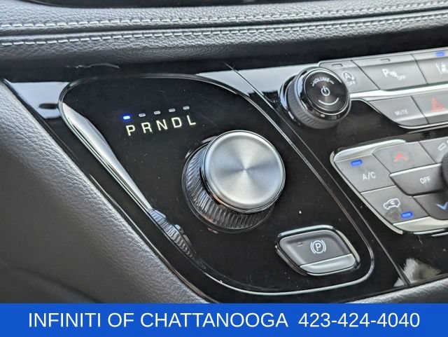 Used 2025 Chrysler Pacifica Limited FWD image 17