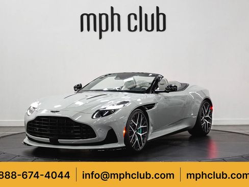 Used 2024 Aston Martin DB12 Convertible RWD image 1