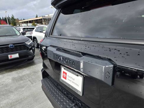 Certified 2025 Toyota 4Runner SR5 image 15