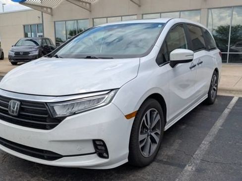Used 2024 Honda Odyssey Touring image 8