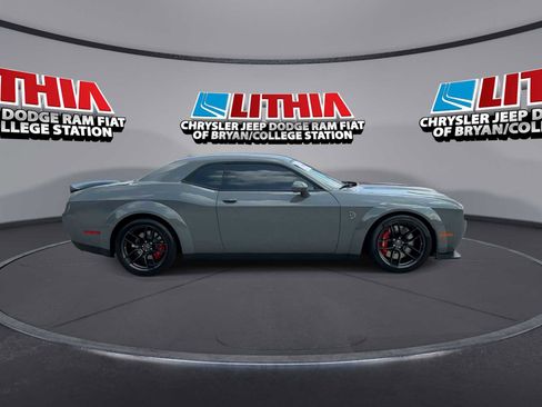 Used 2023 Dodge Challenger SRT Hellcat RWD image 9