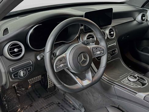 Used 2020 Mercedes-Benz C 300 Sedan image 4