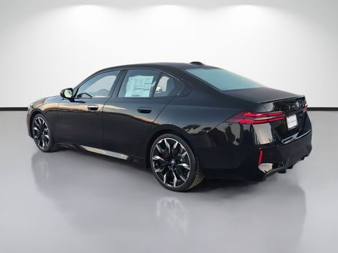 New 2027 BMW 530i w/ M Sport Package RWD image 5