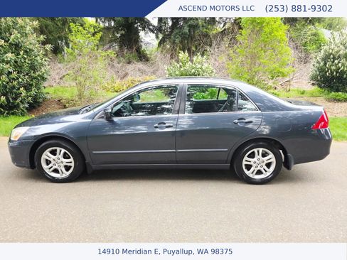 Used 2007 Honda Accord SE image 2