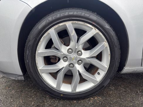 Used 2017 Chevrolet Impala Premier FWD image 12