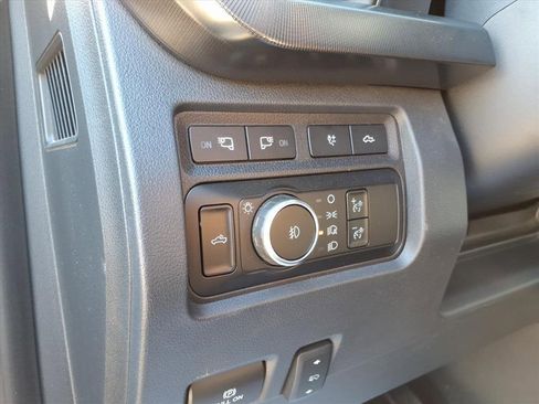 Used 2024 Ford F350 Platinum image 20