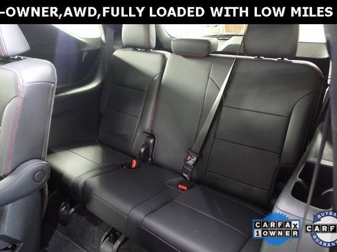 Used 2024 Chevrolet Traverse RS image 21