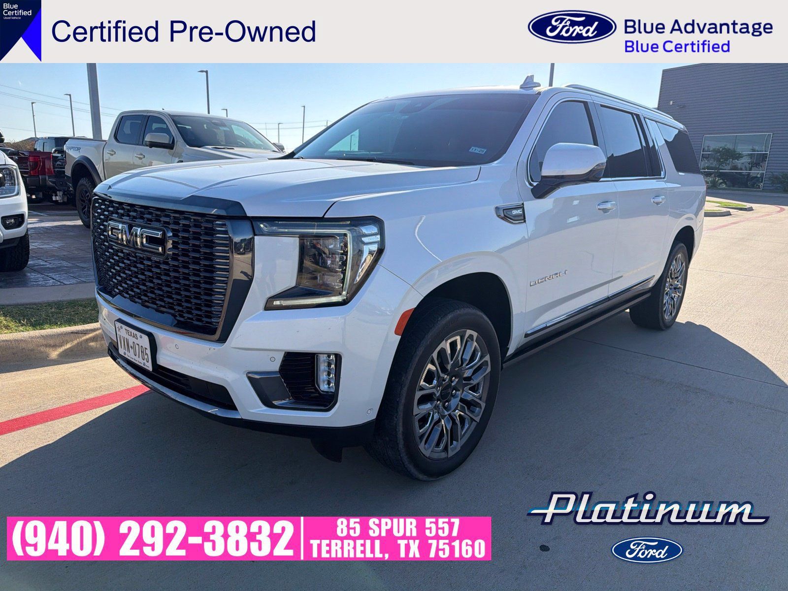 Used 2024 GMC Yukon XL Denali Ultimate AWD/4WD image 3