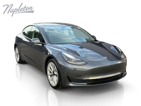 Used 2023 Tesla Model 3 Standard Range RWD image 8