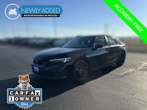 Used 2024 Honda Civic Sport image 1