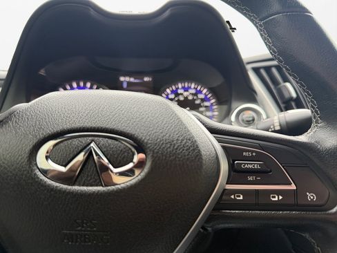 Used 2019 INFINITI Q60 3.0t Luxe image 26