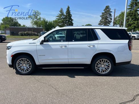 Certified 2023 Chevrolet Tahoe High Country w/ Advanced Technology Package AWD/4WD image 2
