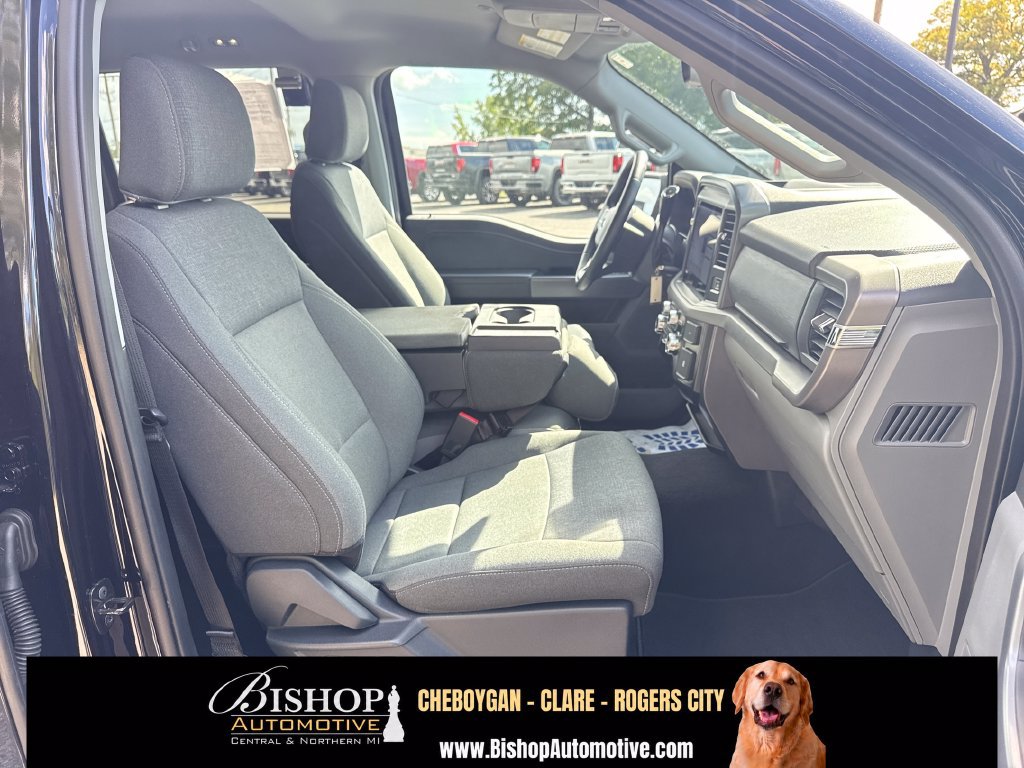 Used 2025 Ford F150 XLT w/ Equipment Group 301A Standard AWD/4WD image 20