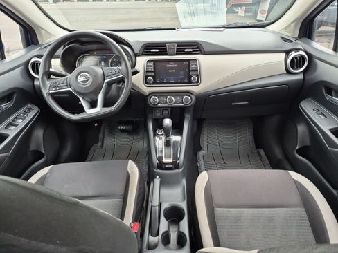 Used 2021 Nissan Versa SV FWD image 25