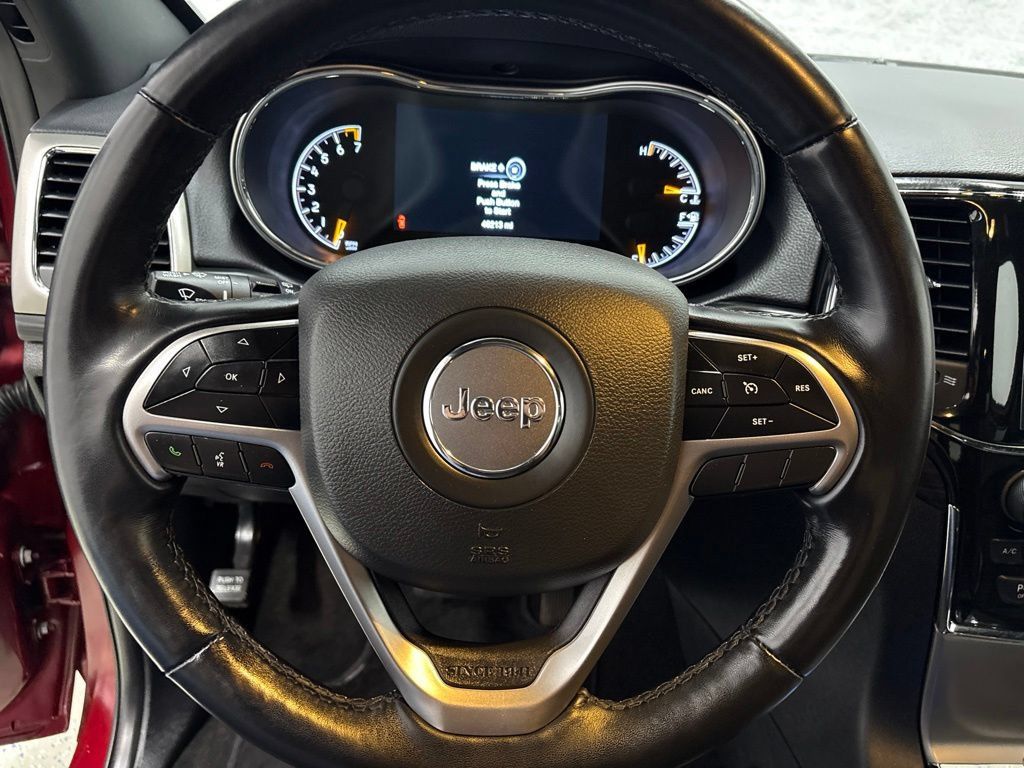 Used 2022 Jeep Grand Cherokee Laredo X AWD/4WD image 22