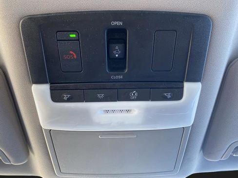 Used 2024 Nissan Altima 2.5 SL image 25