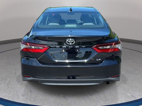 Used 2023 Toyota Camry LE FWD image 6