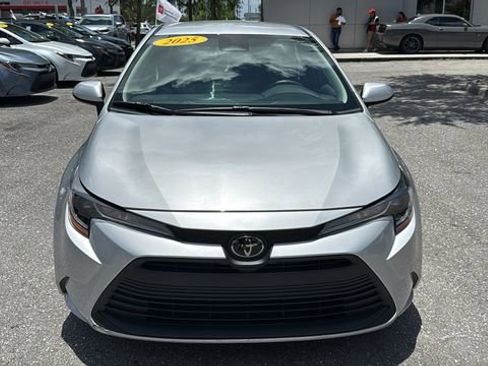 Certified 2025 Toyota Corolla LE FWD image 2