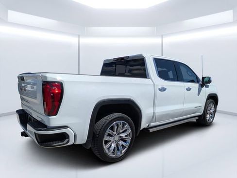 Used 2023 GMC Sierra 1500 Denali w/ Denali Reserve Package AWD/4WD image 3