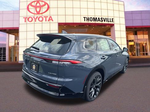 New 2025 Toyota Crown Signia w/ Advanced Technology Package image 5