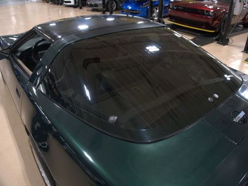 Used 1995 Chevrolet Corvette Coupe image 18