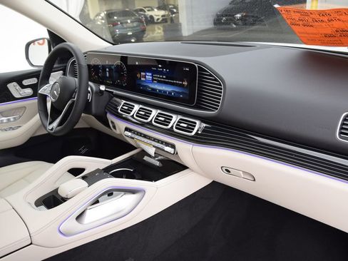 New 2026 Mercedes-Benz GLE 450e 4MATIC image 15