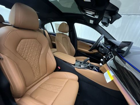 Certified 2023 BMW 530i xDrive w/ M Sport Package image 28