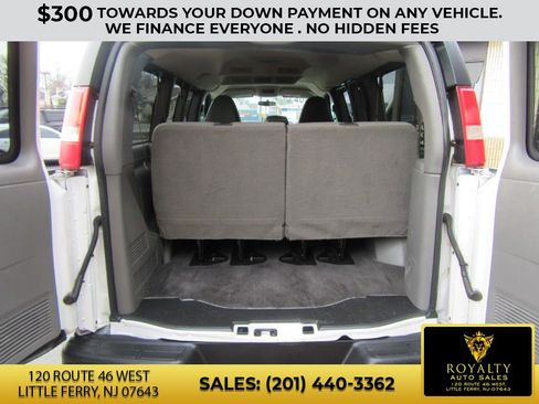 Used 2015 Chevrolet Express 2500 LS image 14