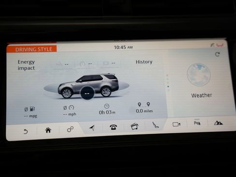 Used 2017 Land Rover Discovery HSE image 23