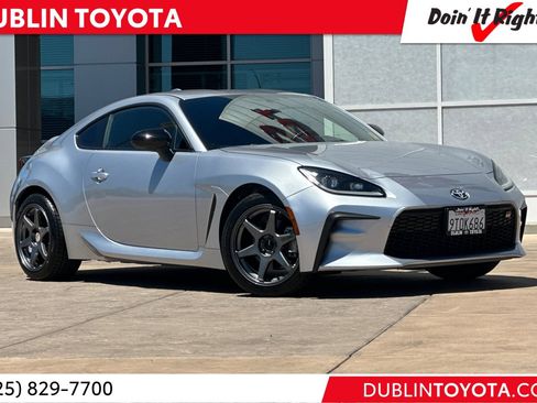 Used 2025 Toyota GR86 Premium w/ ALL Weather Mat Package (TMS) RWD image 1