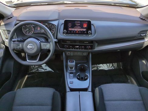 Certified 2023 Nissan Rogue SV image 15