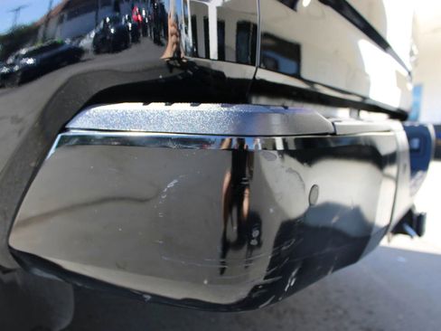 Used 2016 Toyota Tundra Limited w/ Limited Premium Package image 12