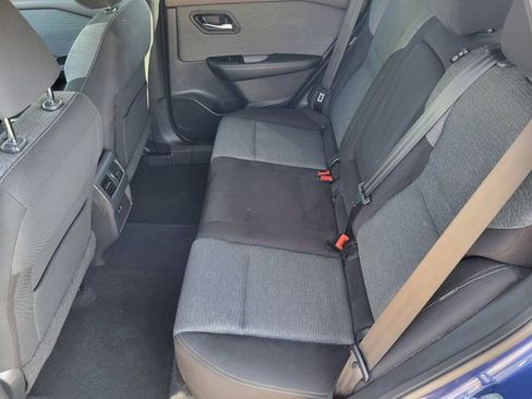 Certified 2022 Nissan Rogue SV AWD/4WD image 19