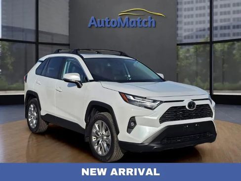 Used 2025 Toyota RAV4 XLE Premium w/ Weather Package image 1
