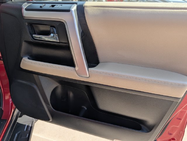 Certified 2024 Toyota 4Runner SR5 Premium w/ Moonroof Package AWD/4WD image 36