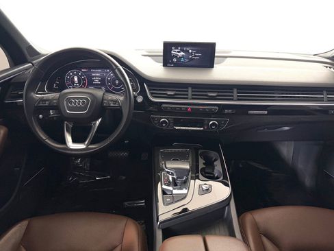 Used 2018 Audi Q7 3.0T Prestige w/ Prestige Package image 16