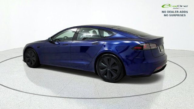 Used 2024 Tesla Model S AWD/4WD image 5