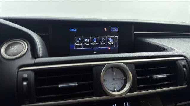 Used 2015 Lexus RC 350 w/ Luxury Package RWD image 31