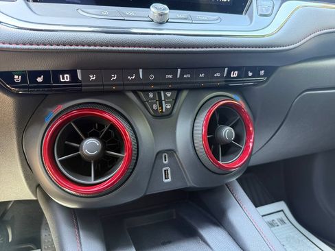 Used 2024 Chevrolet Blazer RS w/ Driver Confidence II Package FWD image 27