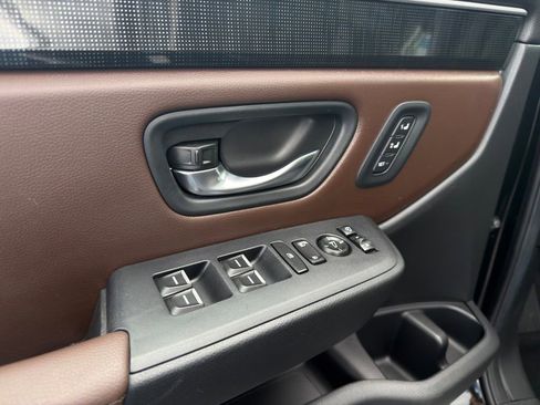 Certified 2023 Honda Pilot Elite image 27